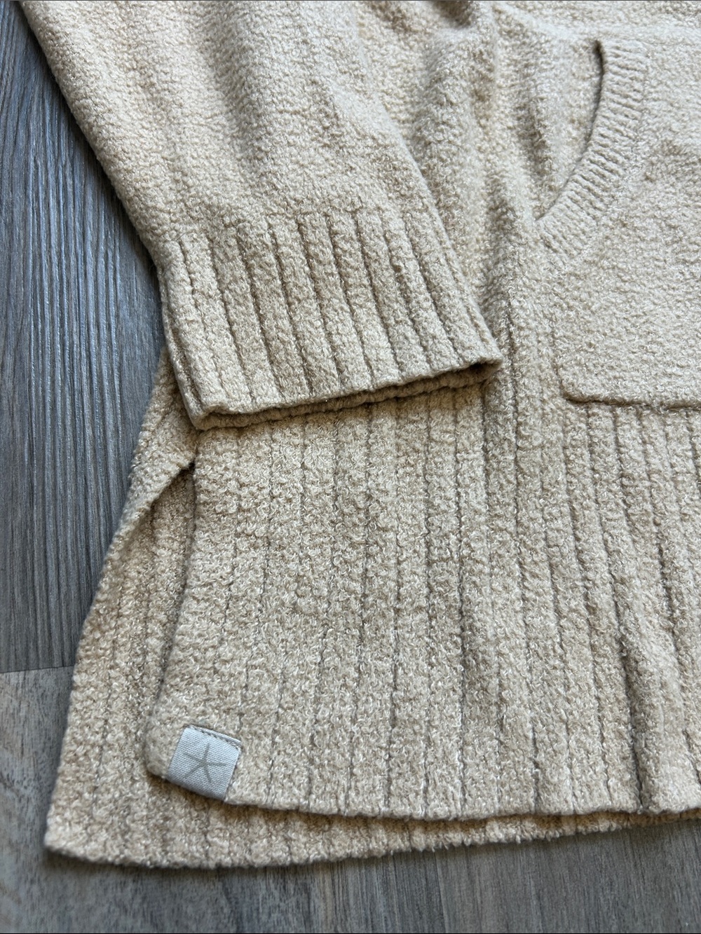 Barefoot Dreams Cozychic Sweater - Picture 3 of 6